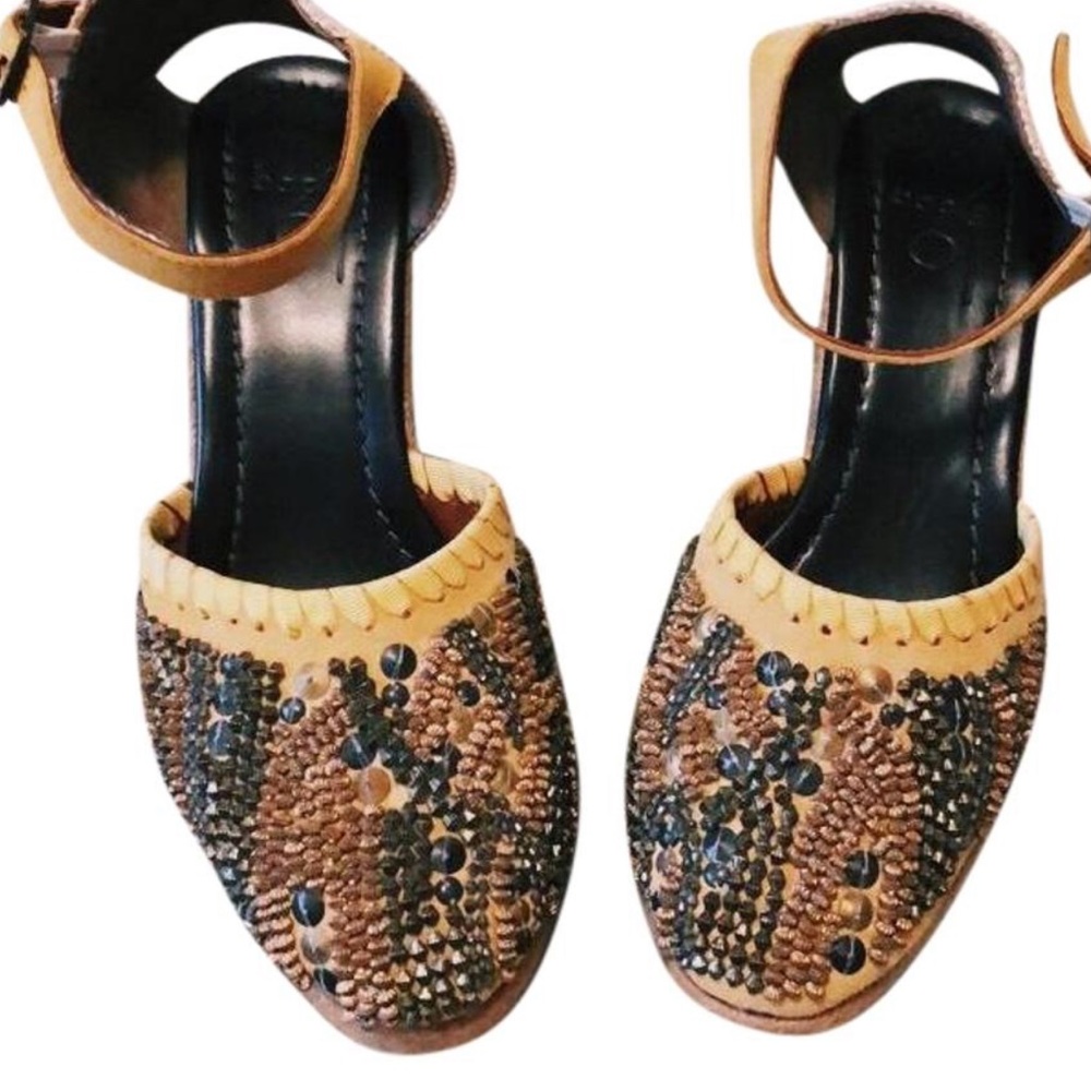 Baccio 61 wedges